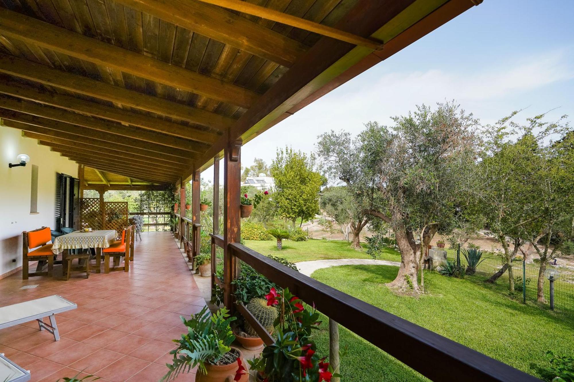 Casa Vacanza Russo Fernando Alimini Ngoại thất bức ảnh