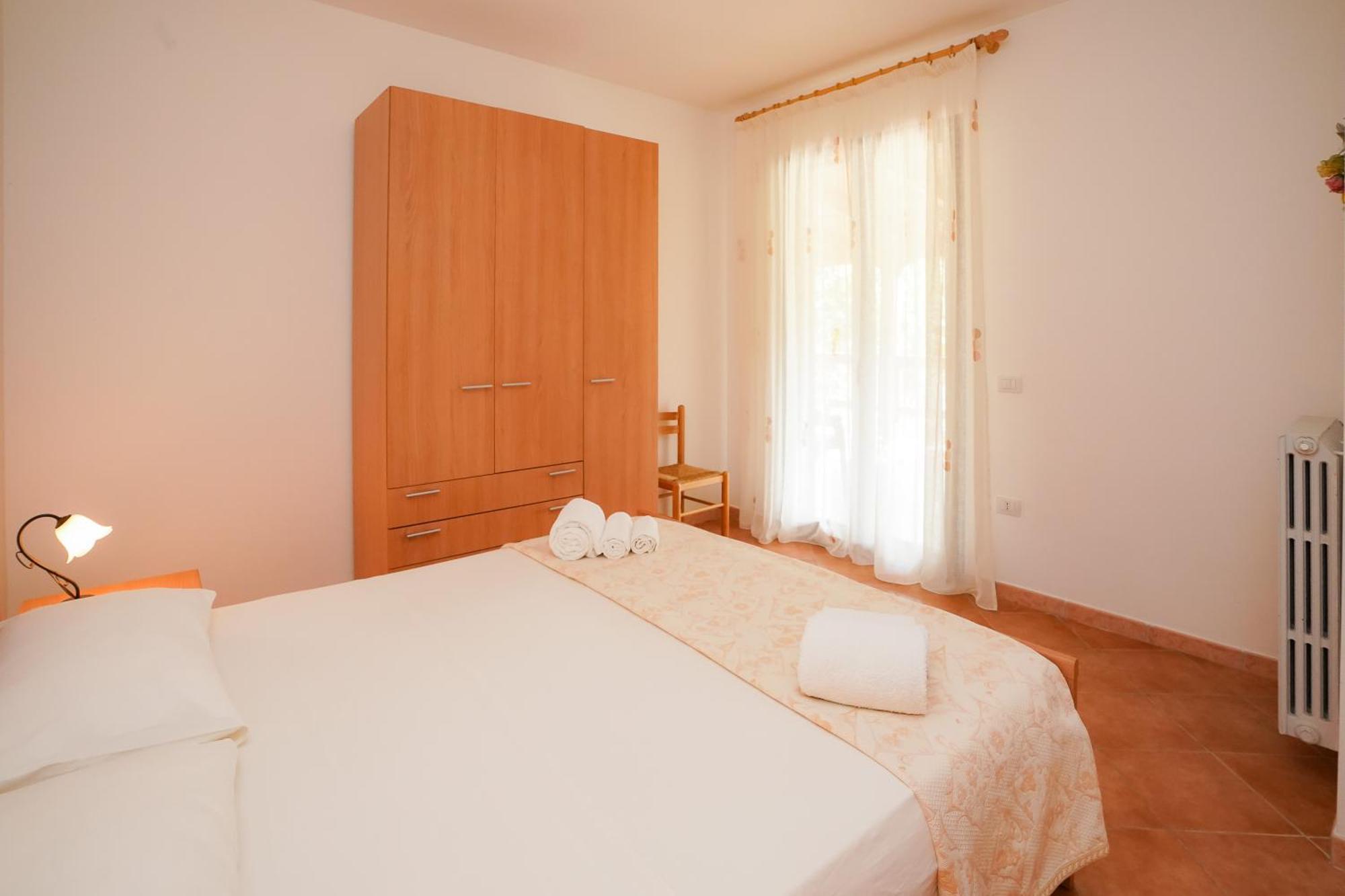Casa Vacanza Russo Fernando Alimini Ngoại thất bức ảnh