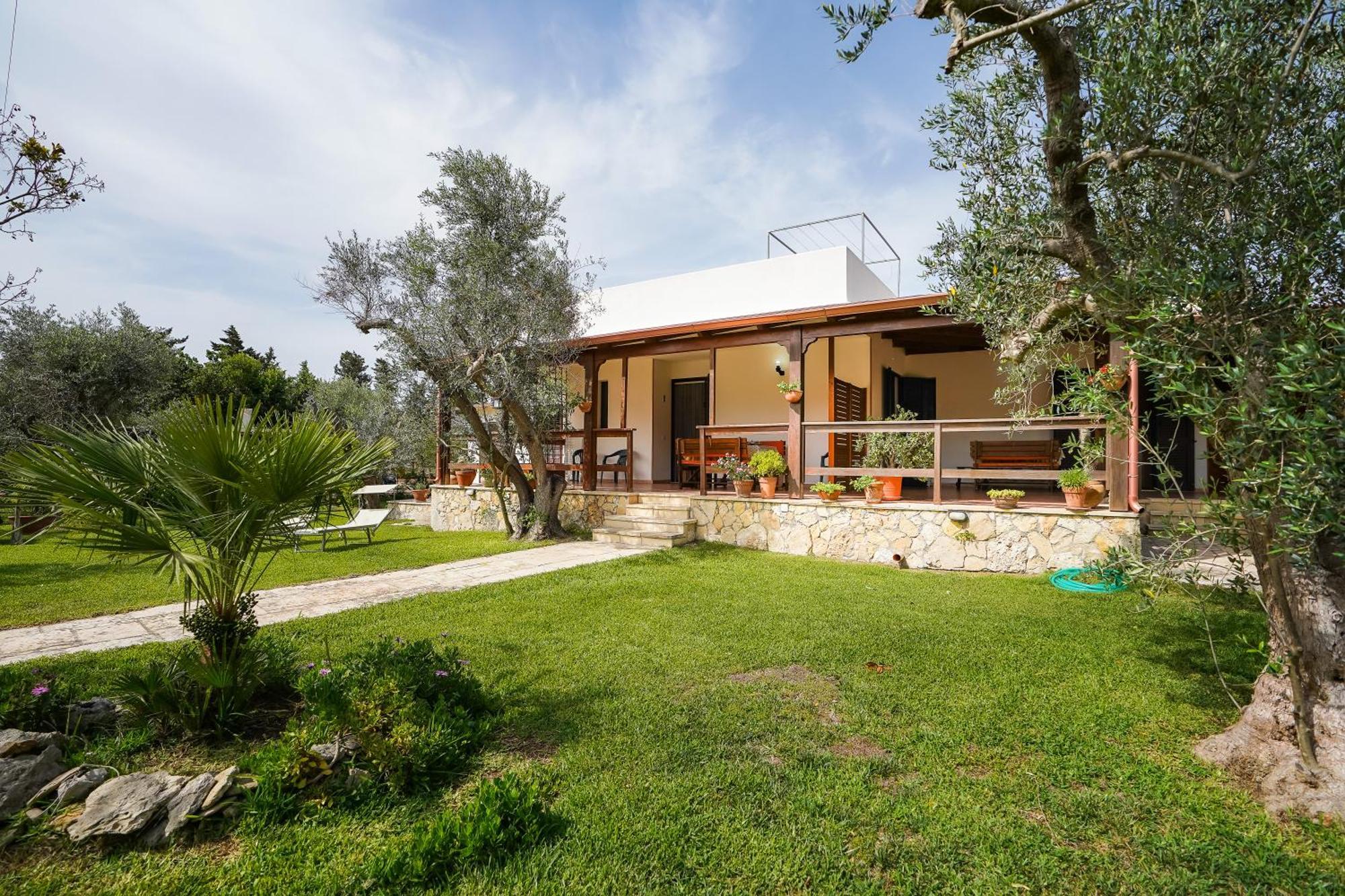 Casa Vacanza Russo Fernando Alimini Ngoại thất bức ảnh